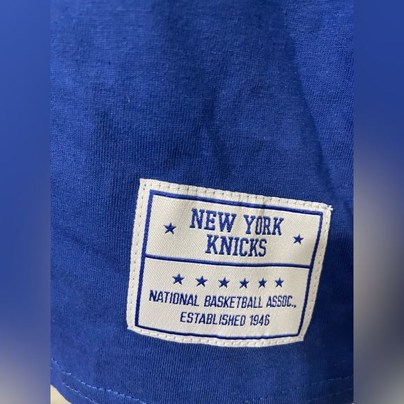NBA Blue New York Knicks Women's Top - Picture 3 of 3